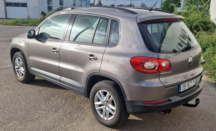 Volkswagen Tiguan cena 35900 przebieg: 219600, rok produkcji 2009 z Ożarów małe 254